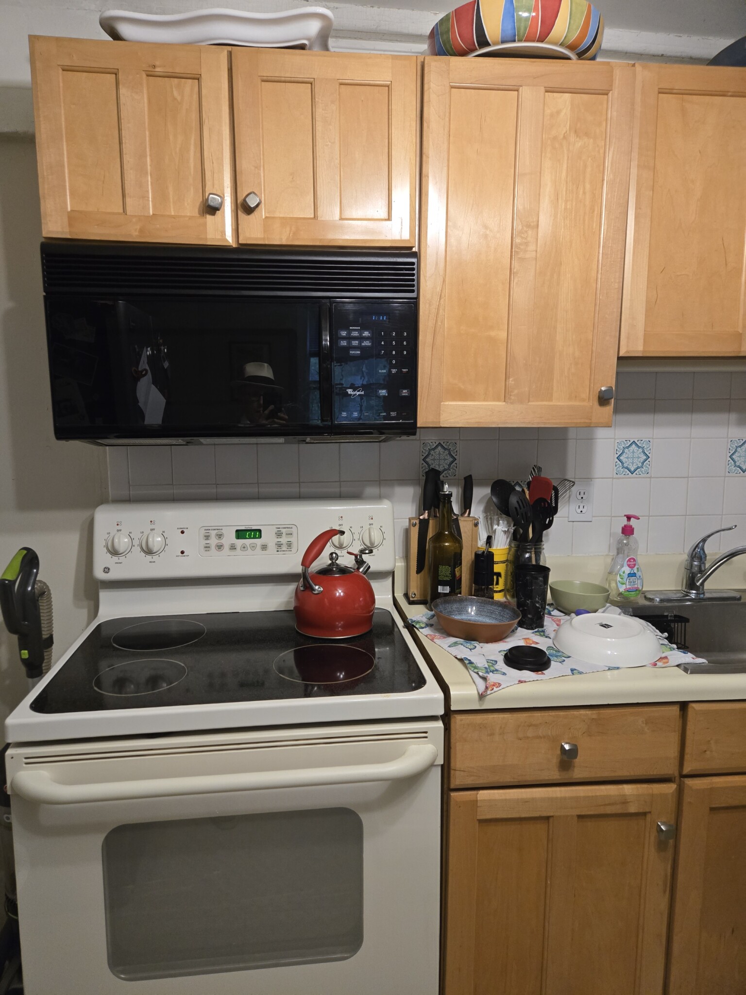 2 bed, 1 bath apartment for rent at 47 Clinton Pl, Newton Center — photo 5 of 31