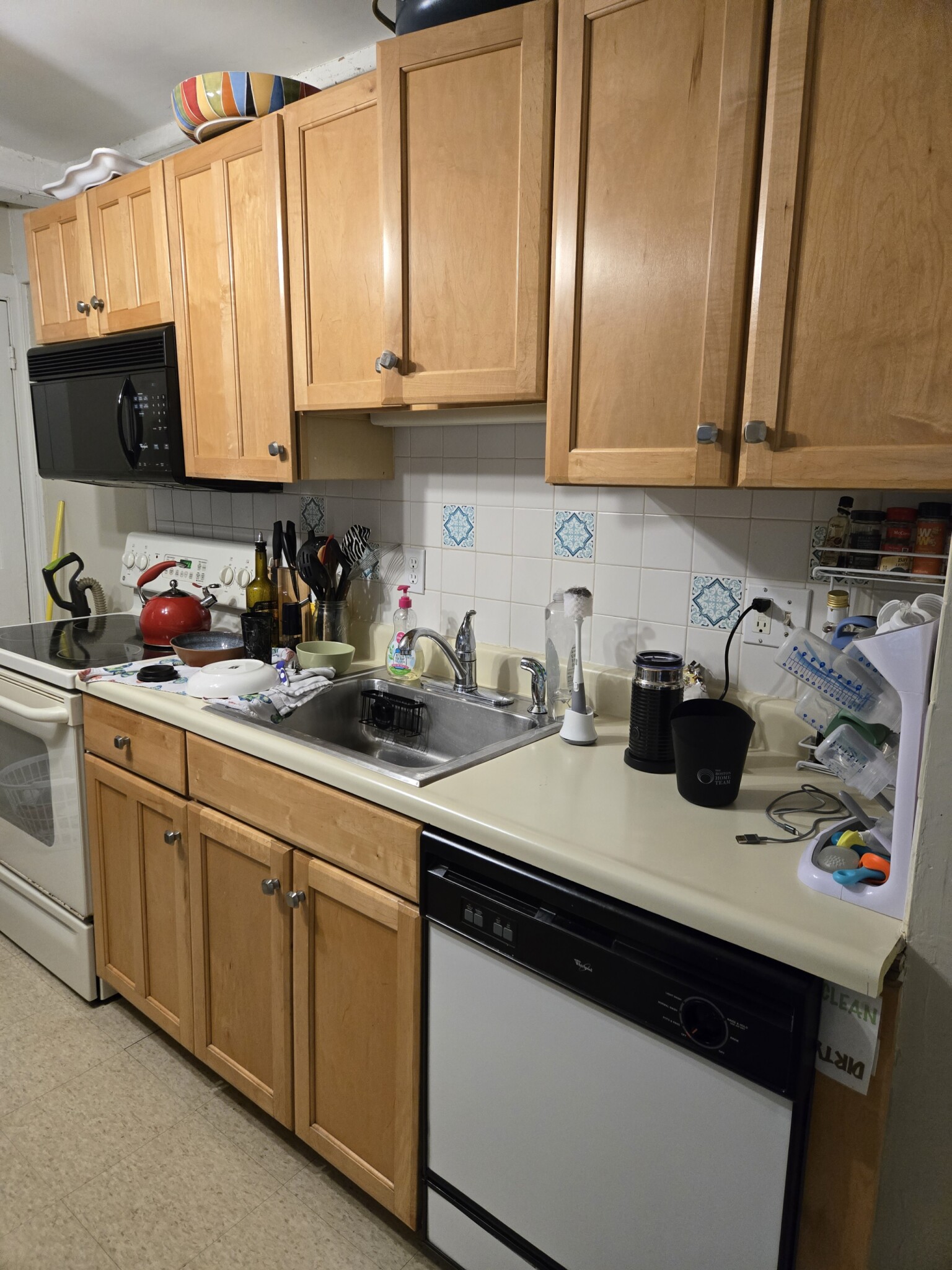2 bed, 1 bath apartment for rent at 47 Clinton Pl Unit 1, Newton Centre — photo 2 of 31