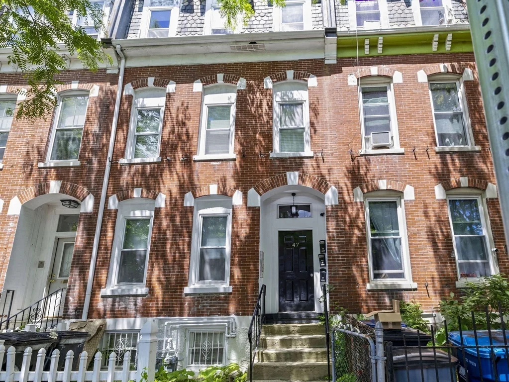 2 bed, 1 bath apartment for rent at 47 Coleman Unit 3, Boston — photo 8 of 8