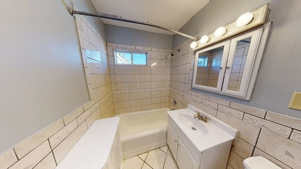 3 bed, 1 bath apartment for rent at 47 Crawford St Unit 2, Boston — photo 15 of 33