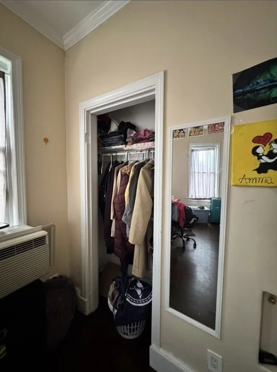 4 bed, 1 bath apartment for rent at 47 Dalrymple St Unit 3, Jamaica Plain — photo 6 of 13