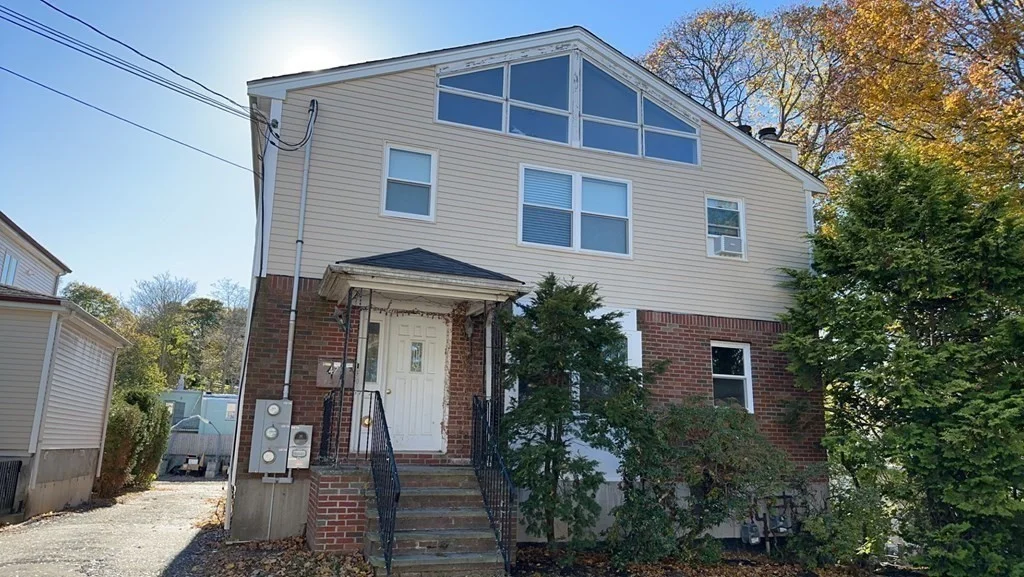 3 bed, 2 bath apartment for rent at 47 Dighton Unit 1, Brighton — photo 14 of 21