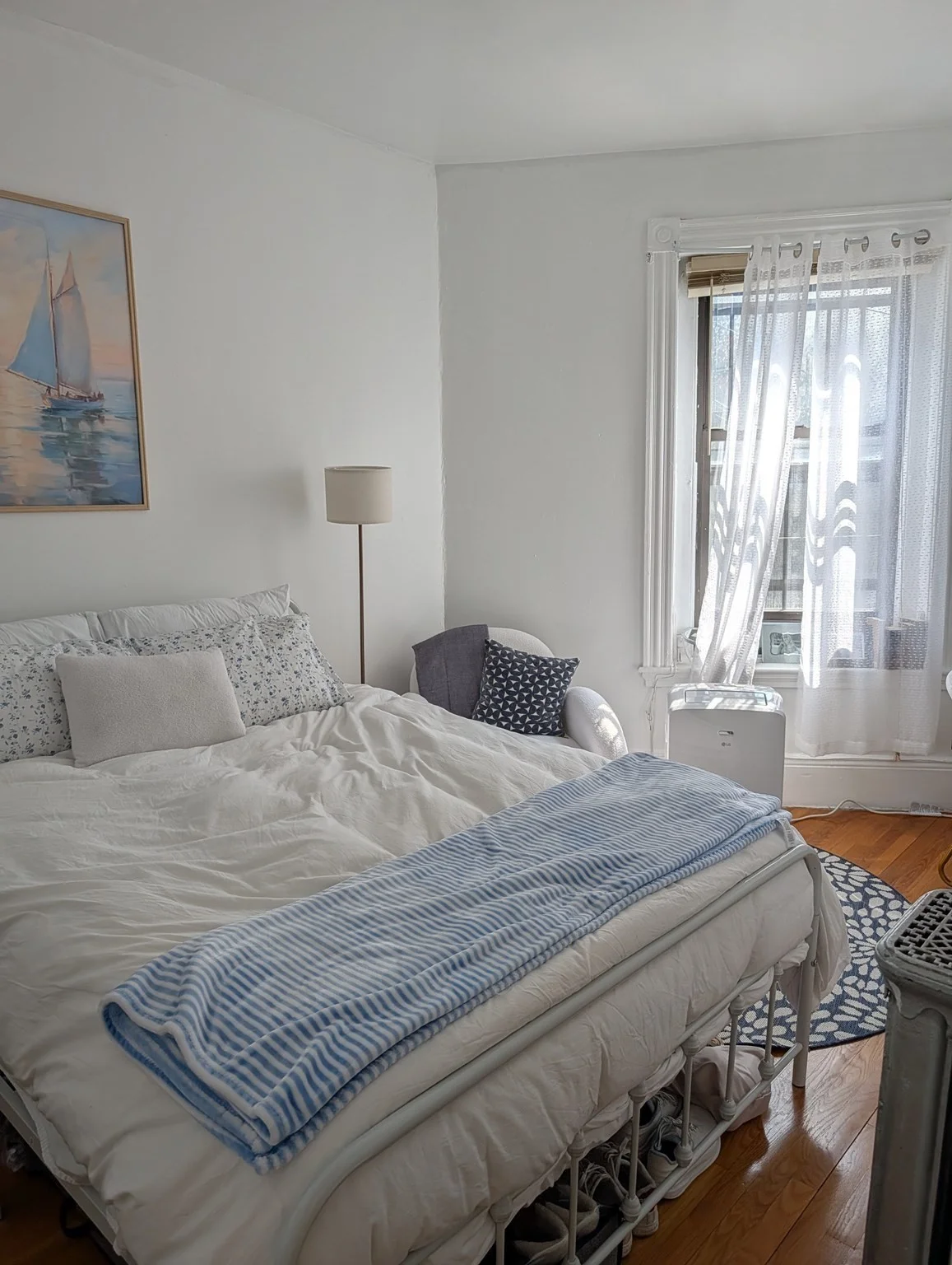 3 bed, 2 bath apartment for rent at 47 East Concord St Unit 1, South End — photo 1 of 9