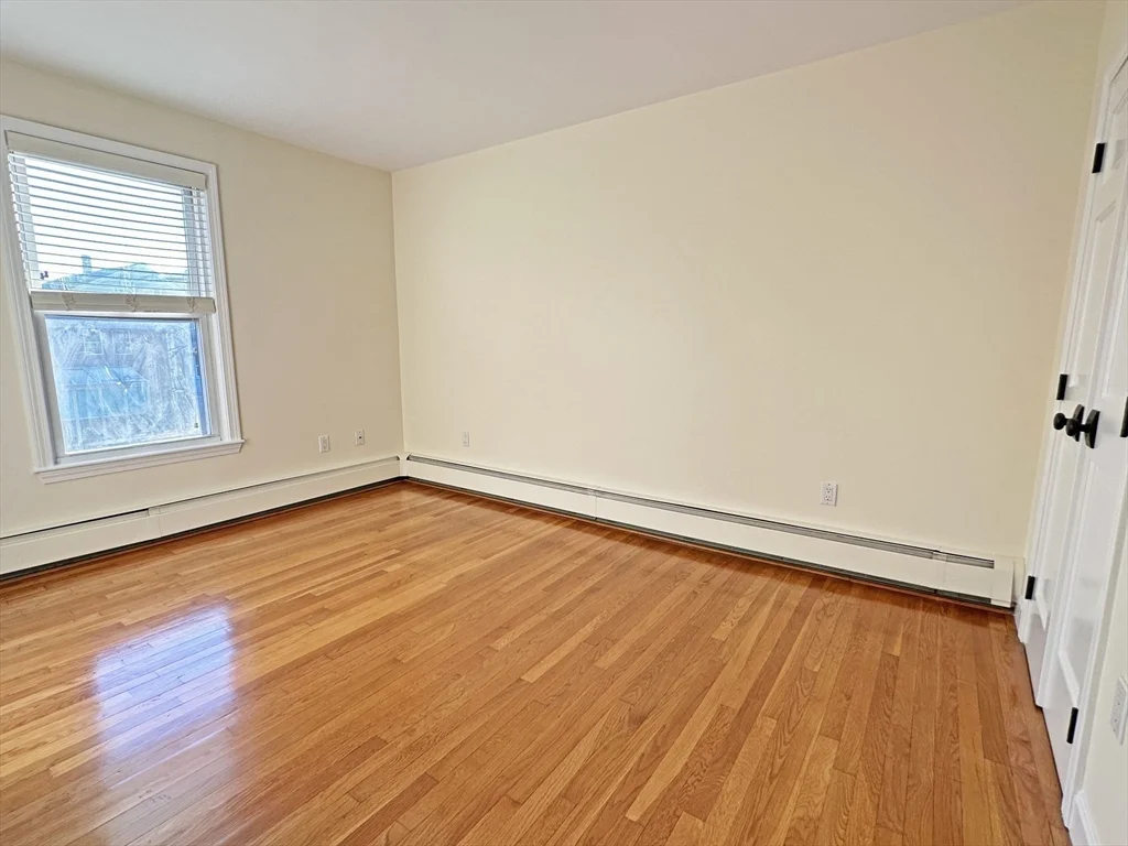 3 bed, 2 bath apartment for rent at 47 Eddy St Unit N/A, West Newton — photo 11 of 17