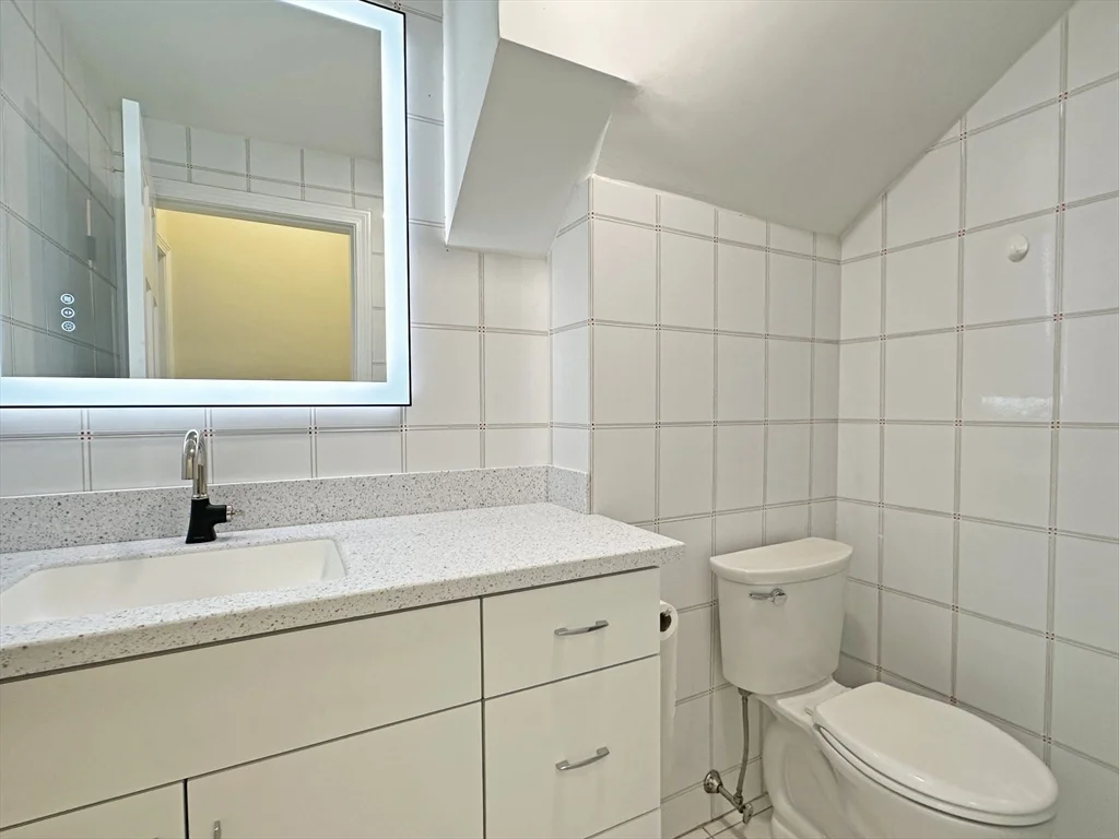 3 bed, 2 bath apartment for rent at 47 Eddy St Unit N/A, West Newton — photo 17 of 17