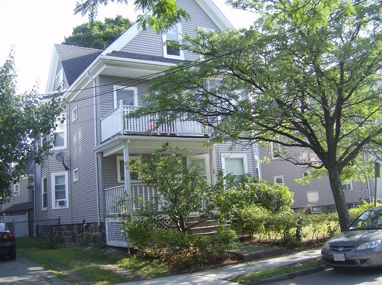 2 bed, 1 bath apartment for rent at 47 Eliot St Unit 3, Watertown — photo 1 of 11