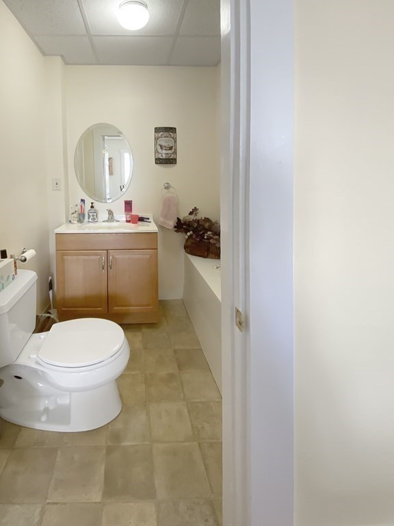 2 bed, 1.5 bath apartment for rent at 47 Elm St Unit 47, Woburn — photo 9 of 15