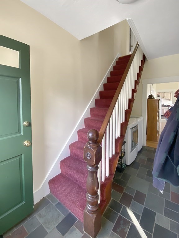 2 bed, 1.5 bath apartment for rent at 47 Elm St Unit 47, Woburn — photo 11 of 15