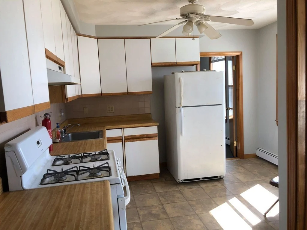 2 bed, 1 bath apartment for rent at 47 Elmwood St Unit 2, Revere — photo 5 of 10