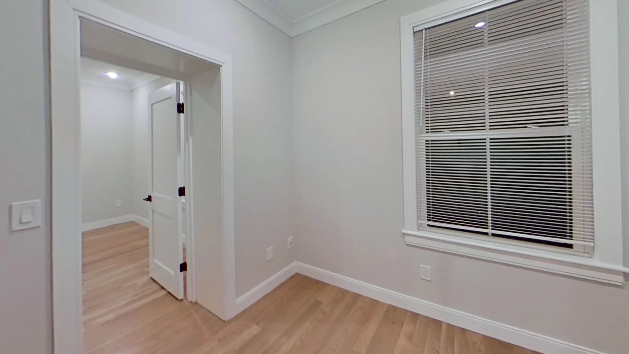 1.5 bed, 1 bath apartment for rent at 47 Englewood Ave Unit 4, Brighton — photo 3 of 10