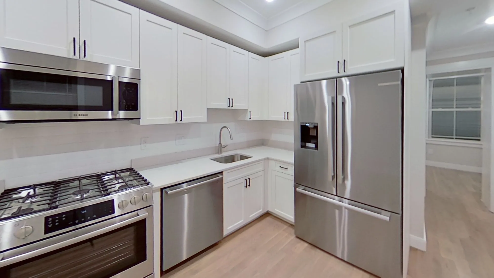 1.5 bed, 1 bath apartment for rent at 47 Englewood Ave Unit 4, Brighton — photo 1 of 10