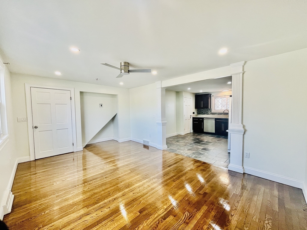 2 bed, 1 bath apartment for rent at 47 Fitch Ter Unit 0, Randolph — photo 2 of 10