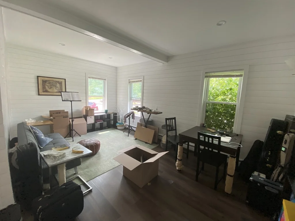 1 bed, 1 bath apartment for rent at 47 Forest St Unit 1, Melrose — photo 4 of 5