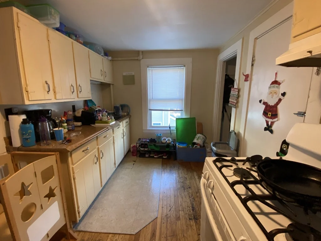 1 bed, 1 bath apartment for rent at 47 Forest St Unit 2A, Melrose — photo 1 of 6