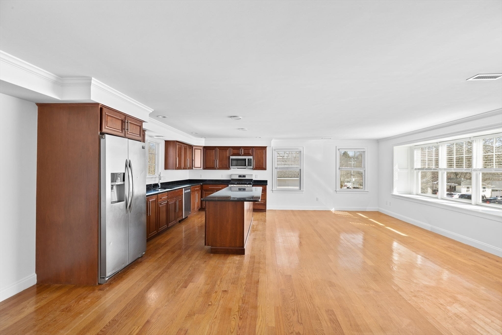 3 bed, 2 bath apartment for rent at 47 Fottler Rd Unit 1, Hingham — photo 6 of 24