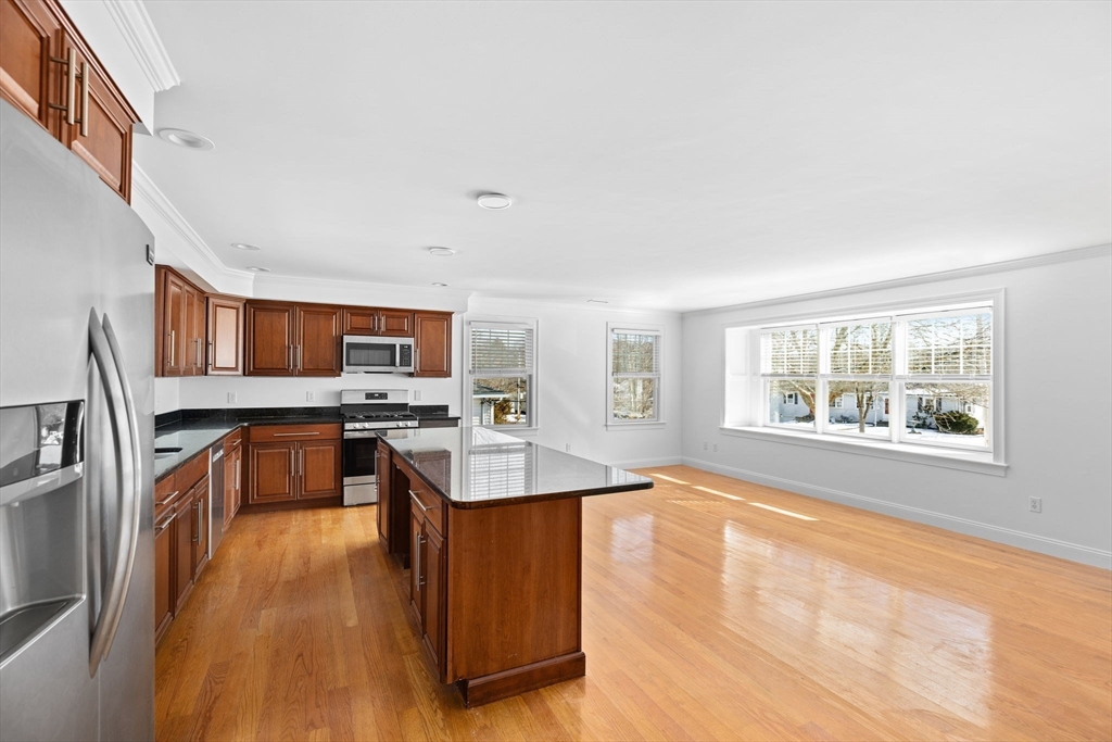 3 bed, 2 bath apartment for rent at 47 Fottler Rd Unit 1, Hingham — photo 5 of 24