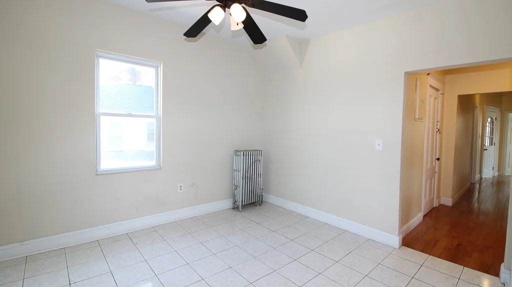 3 bed, 1 bath apartment for rent at 47 Franklin St Unit 2, East Somerville — photo 3 of 11