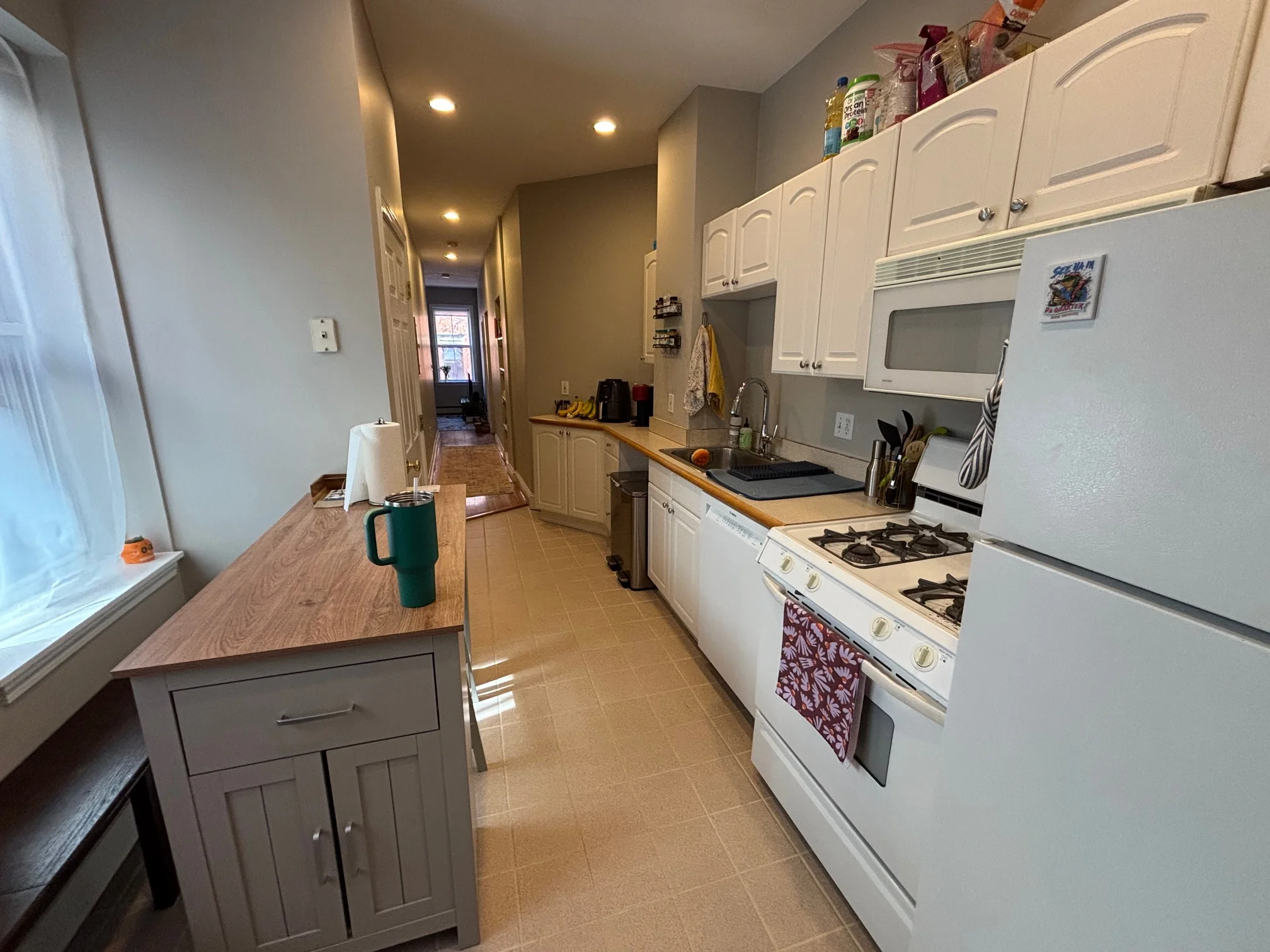 2 bed, 1 bath apartment for rent at 47 Garden St Unit 5, Beacon Hill