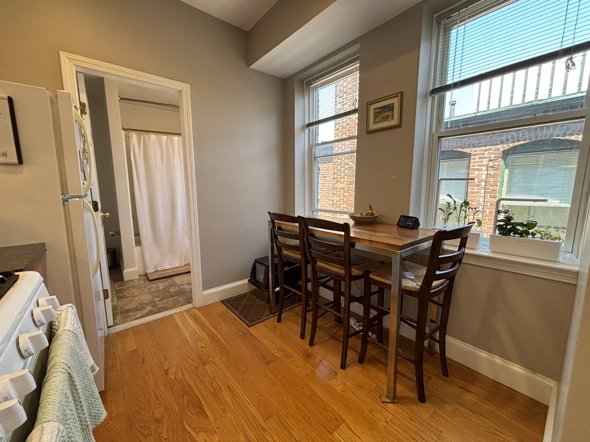 2 bed, 1 bath apartment for rent at 47 Garden St Unit 7, Beacon Hill — photo 11 of 15