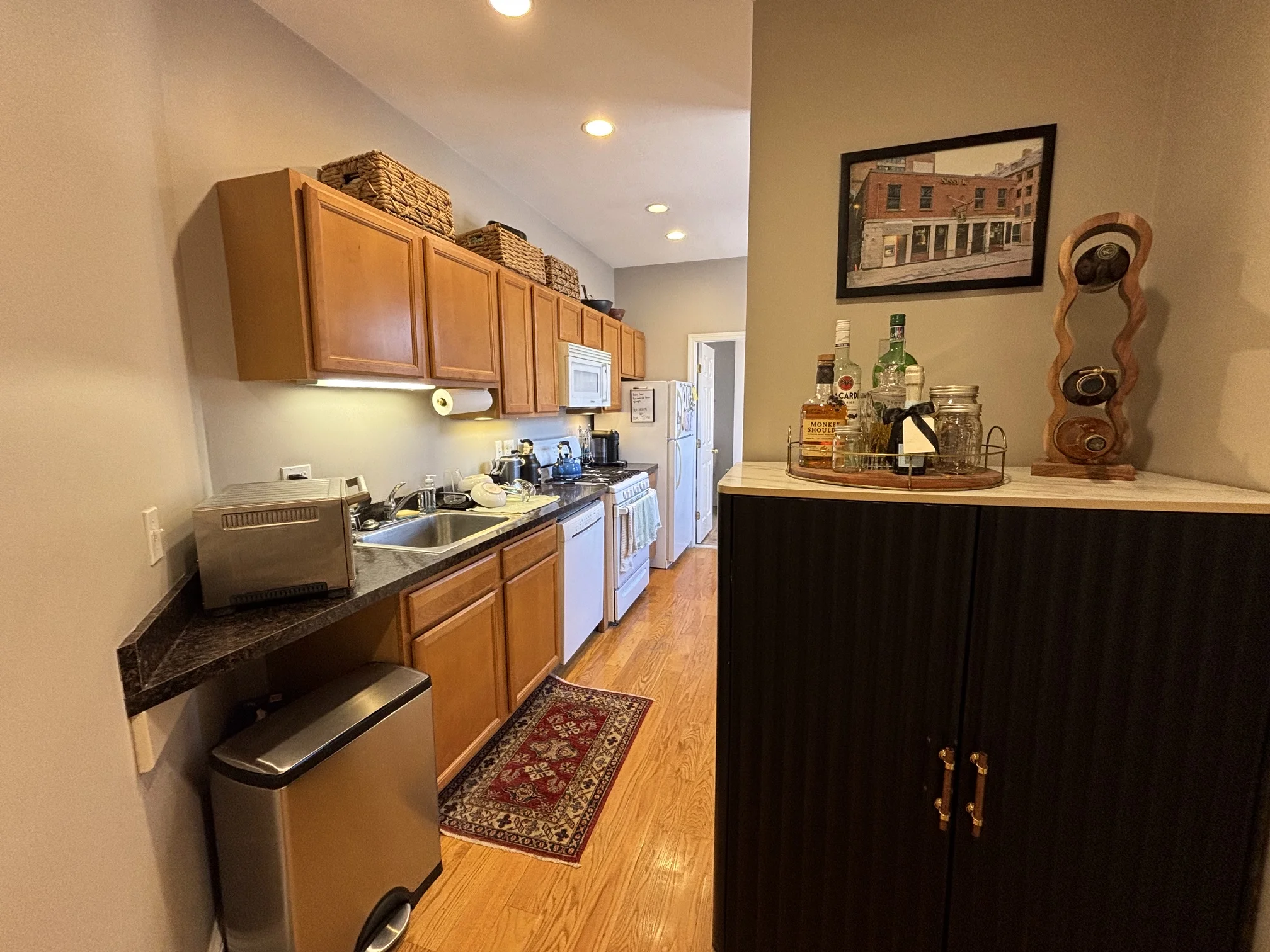 2 bed, 1 bath apartment for rent at 47 Garden St Unit 7, Beacon Hill — photo 7 of 15