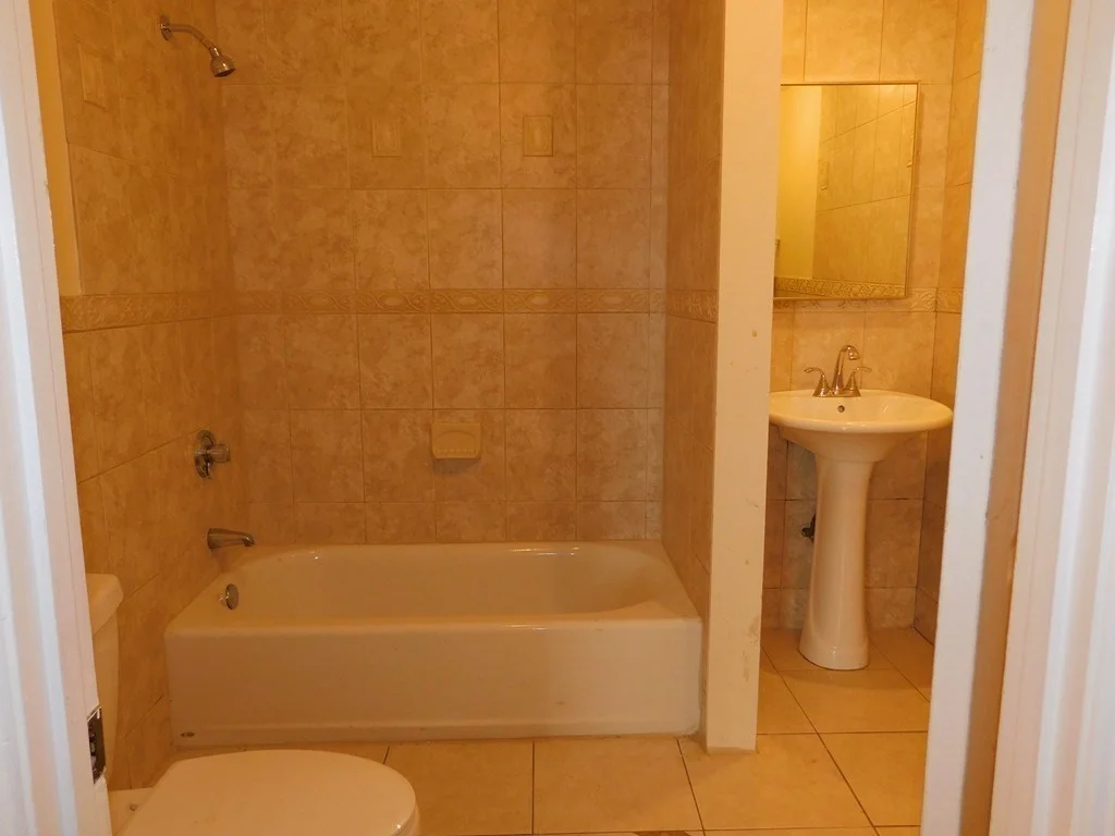 2 bed, 1 bath apartment for rent at 47 Granfield Ave Unit 1, Roslindale — photo 5 of 9