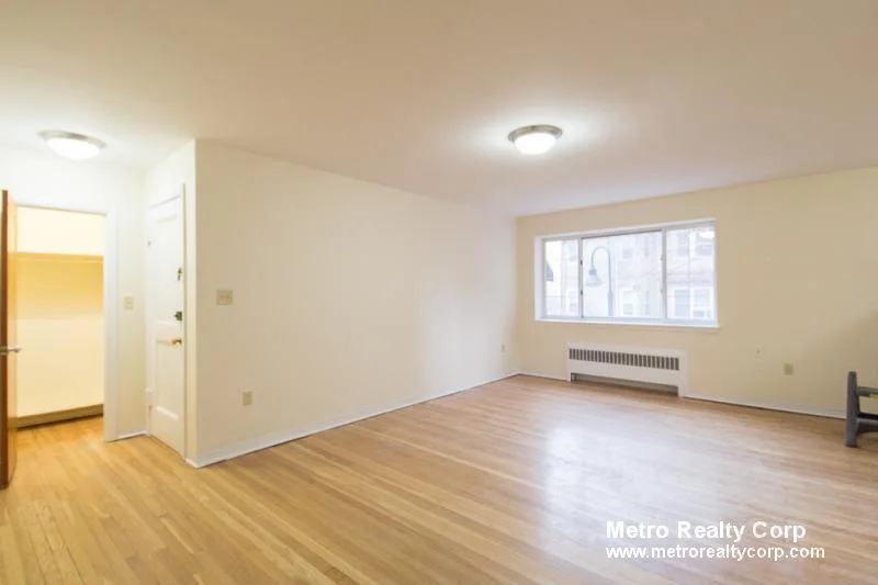 1 bed, 1 bath apartment for rent at 47 Green St Unit 1, Coolidge Corner