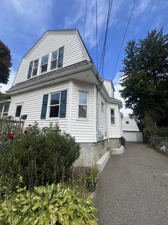 2 bed, 1 bath apartment for rent at 47 Guinan St Unit 47, The Highlands — photo 15 of 16