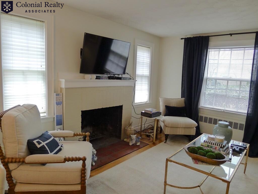 2 bed, 1 bath apartment for rent at 47 Hatfield Unit 5, Newtonville
