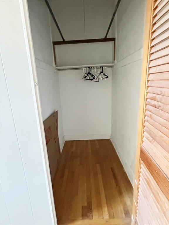 3 bed, 1 bath apartment for rent at 47 Hathaway St Unit 2, Fall River — photo 6 of 20