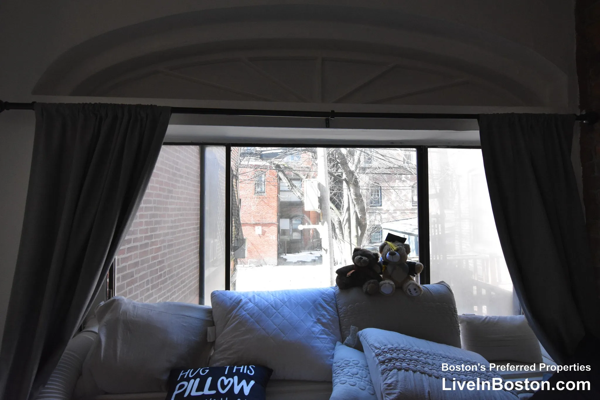 Studio bed, 1 bath apartment for rent at 47 Hemenway St Unit 4, Fenway — photo 4 of 8