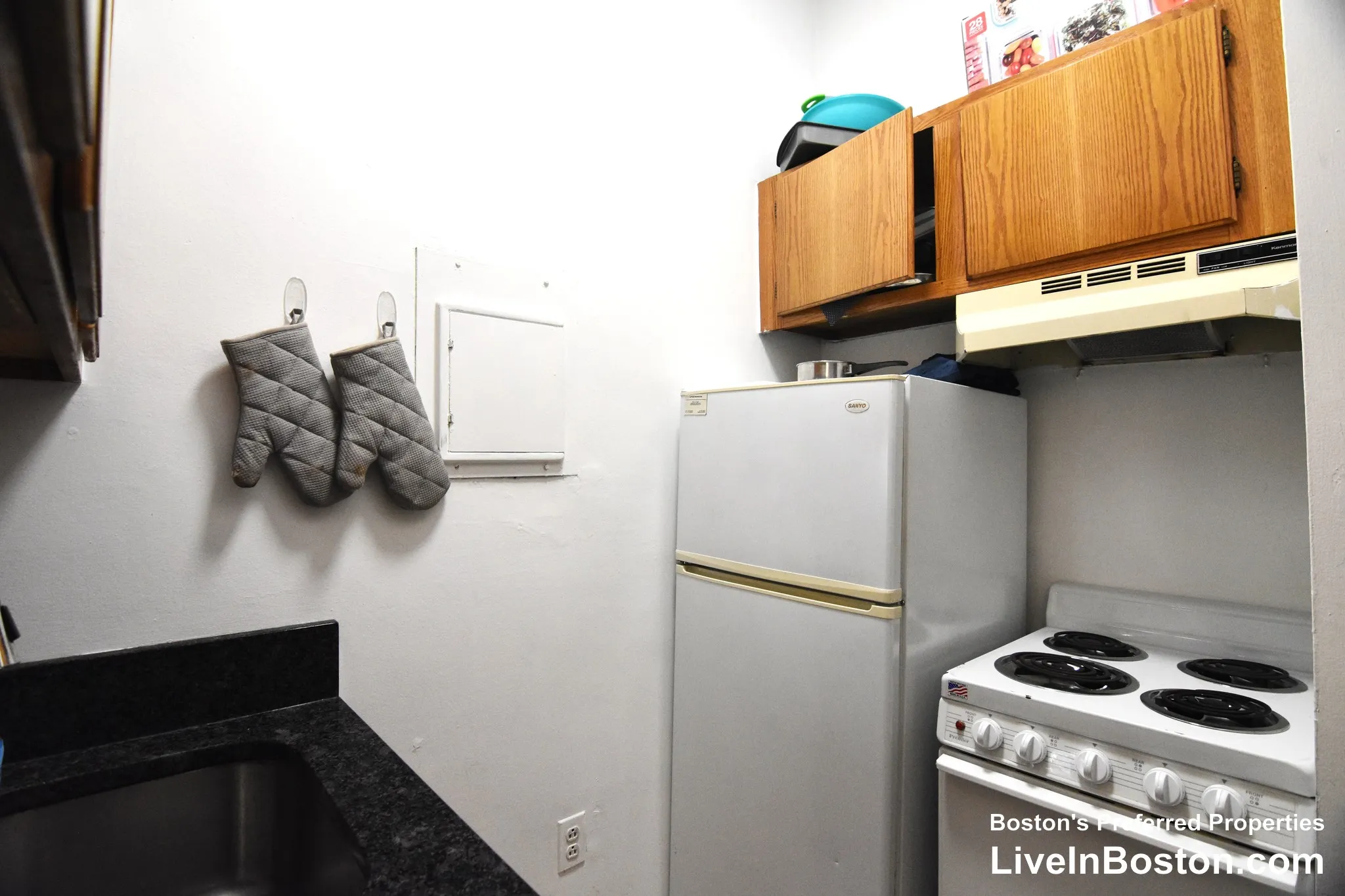 Studio bed, 1 bath apartment for rent at 47 Hemenway St Unit 4, Fenway — photo 7 of 8