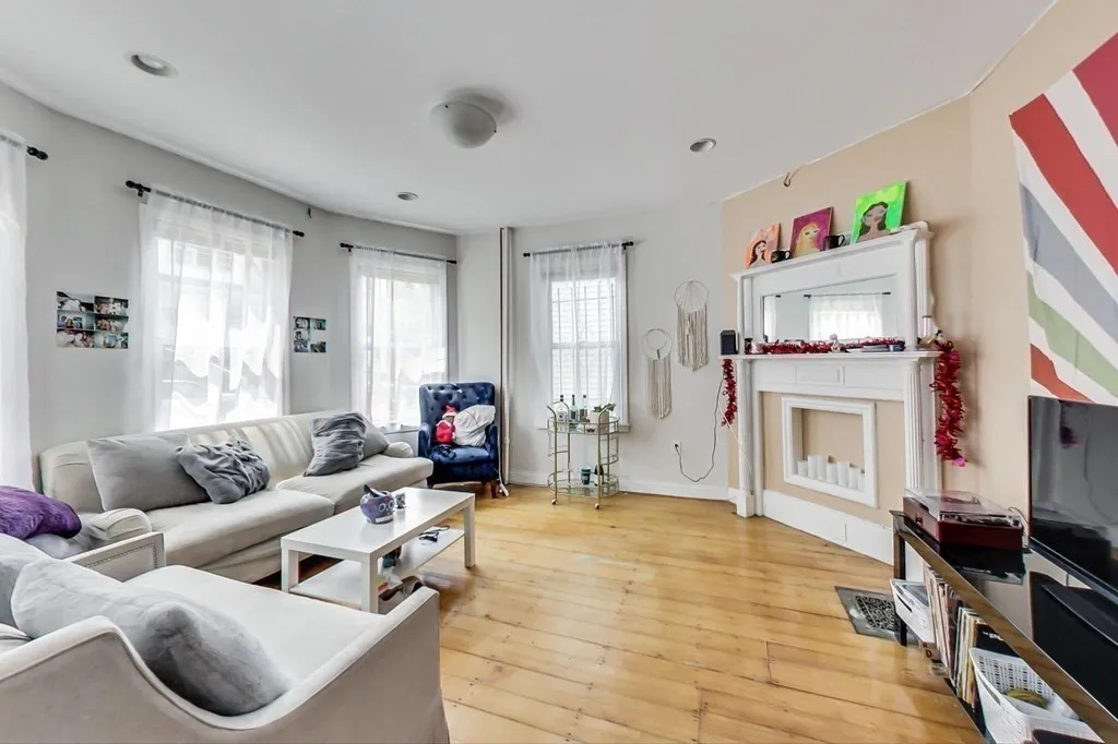 3 bed, 1 bath apartment for rent at 47 Hillside St Unit 1, Mission Hill — photo 32 of 36