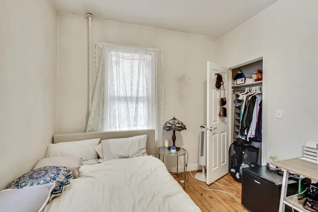 5 bed, 2 bath apartment for rent at 47 Hillside St Unit 2, Mission Hill — photo 10 of 32