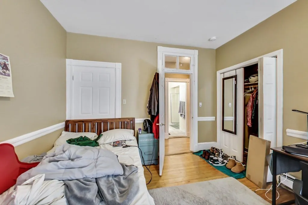 5 bed, 2 bath apartment for rent at 47 Hillside St Unit 2, Mission Hill — photo 13 of 32