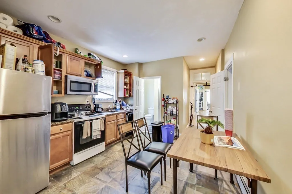 5 bed, 2 bath apartment for rent at 47 Hillside St Unit 2G, Mission Hill — photo 11 of 38