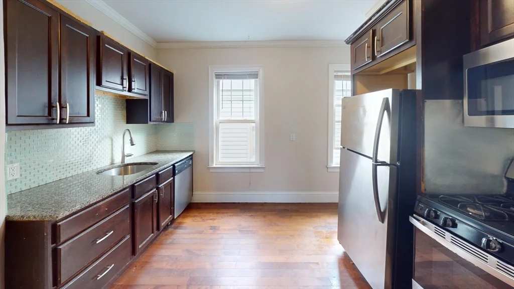 3 bed, 2 bath apartment for rent at 47 Iffley St Unit 2, Jamaica Plain — photo 2 of 15