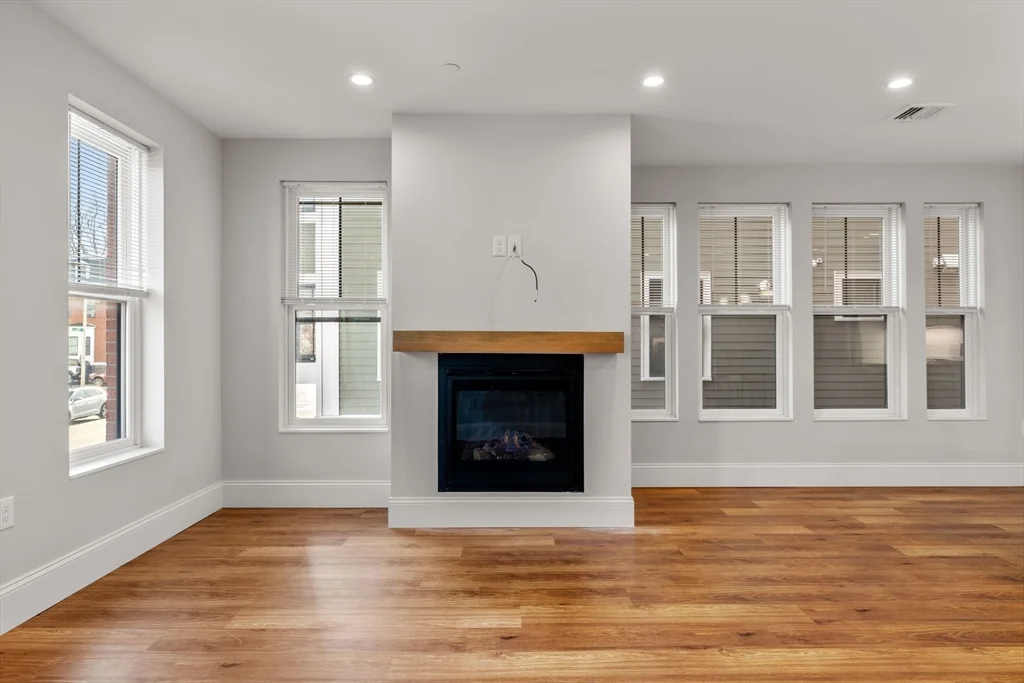 2 bed, 2 bath apartment for rent at 47 L Unit 1, South Boston — photo 10 of 27
