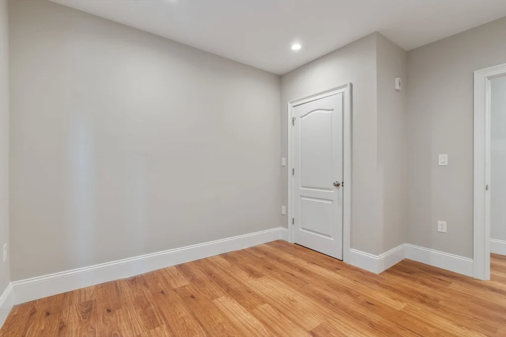 2 bed, 2 bath apartment for rent at 47 L Unit 1, South Boston — photo 23 of 27