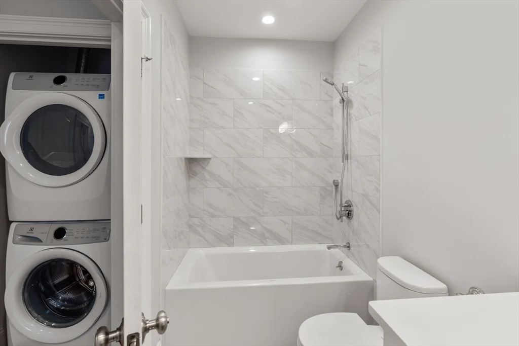 2 bed, 2 bath apartment for rent at 47 L Unit 1, South Boston — photo 20 of 27