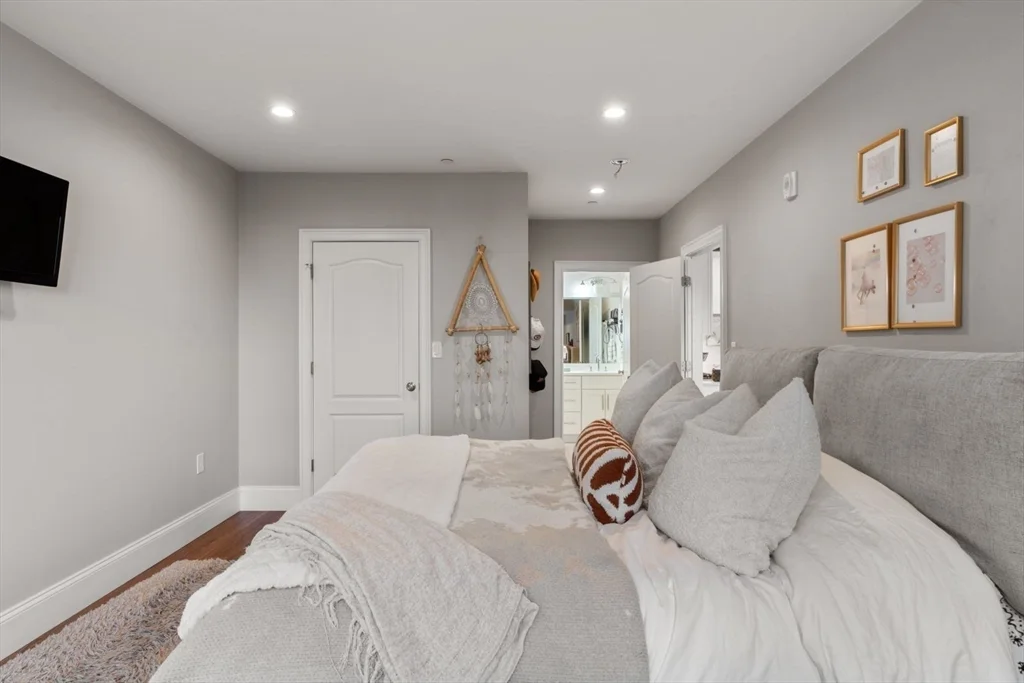 2 bed, 2 bath apartment for rent at 47 L Unit 27, South Boston — photo 16 of 29
