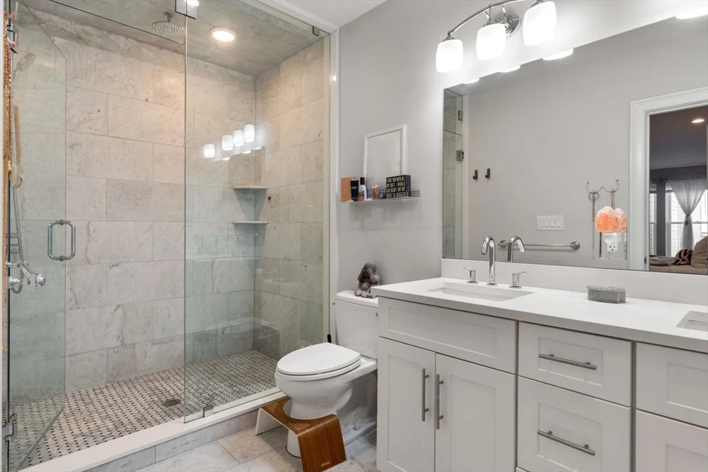 2 bed, 2 bath apartment for rent at 47 L Unit 27, South Boston — photo 18 of 29