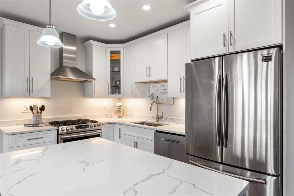 2 bed, 2 bath apartment for rent at 47 L Unit 27, South Boston — photo 7 of 29