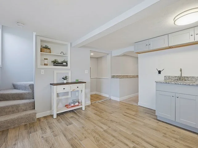 3 bed, 2 bath apartment for rent at 47 Lakeshore Dr, Bellingham — photo 25 of 42
