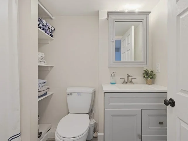 3 bed, 2 bath apartment for rent at 47 Lakeshore Dr, Bellingham — photo 22 of 42