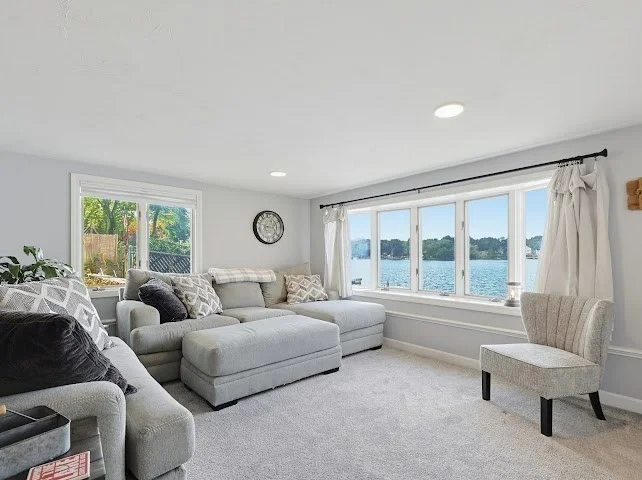3 bed, 2 bath apartment for rent at 47 Lakeshore Dr, Bellingham — photo 26 of 42