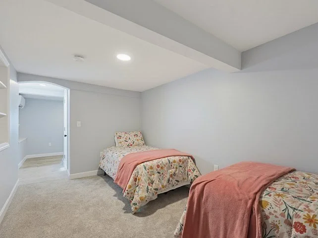 3 bed, 2 bath apartment for rent at 47 Lakeshore Dr, Bellingham — photo 33 of 42