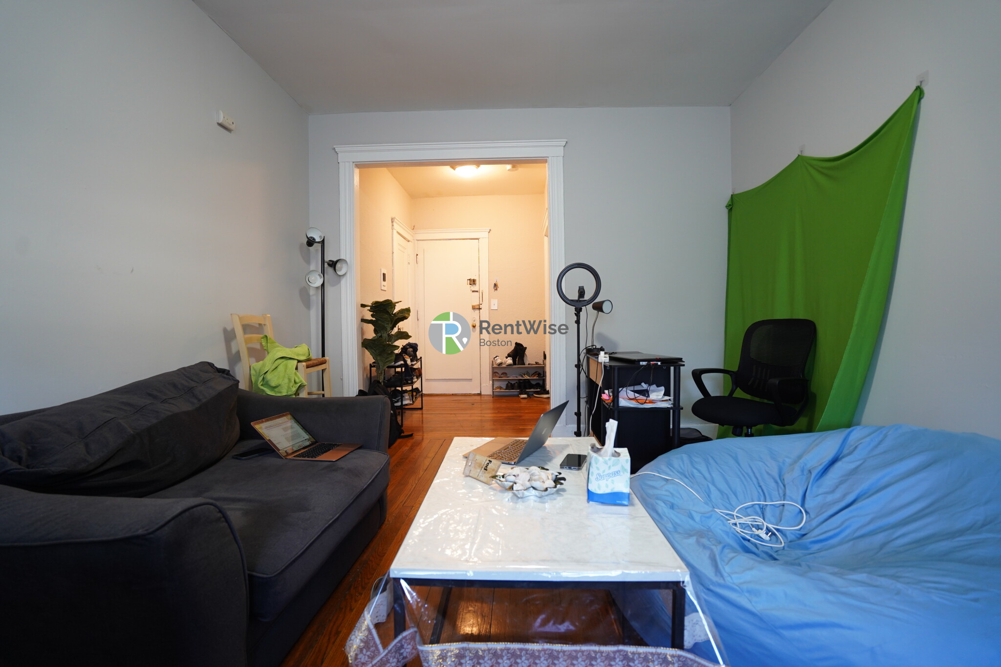 1 bed, 1 bath apartment for rent at 47 Linden St Unit 4, Allston — photo 2 of 14