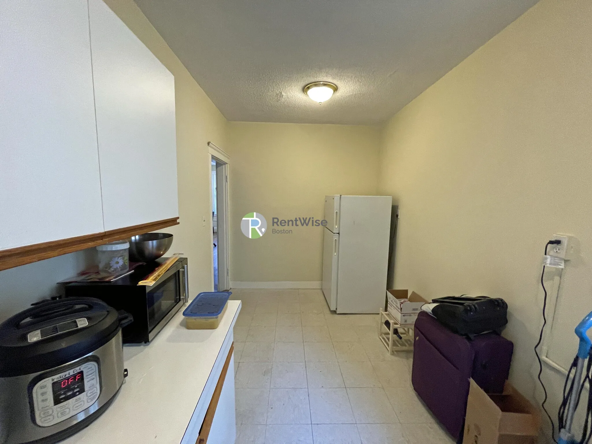 1 bed, 1 bath apartment for rent at 47 Linden St Unit 7, Allston — photo 7 of 12