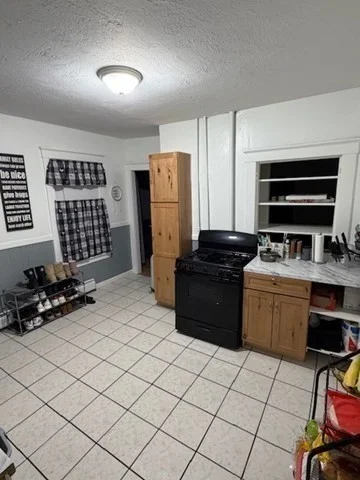 3 bed, 1 bath apartment for rent at 47 Longwood Ave Unit 1, Fitchburg — photo 10 of 12