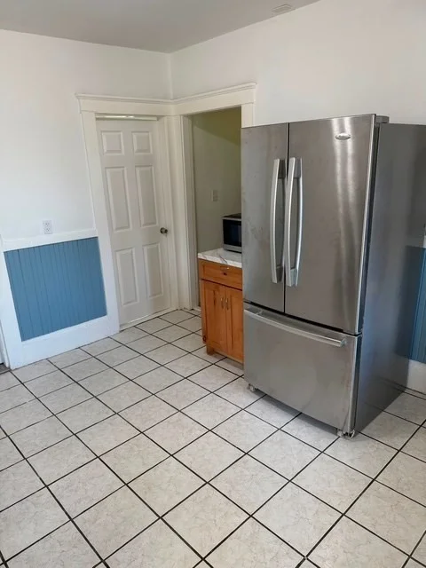 3 bed, 1 bath apartment for rent at 47 Longwood Ave Unit 2, Fitchburg — photo 5 of 8